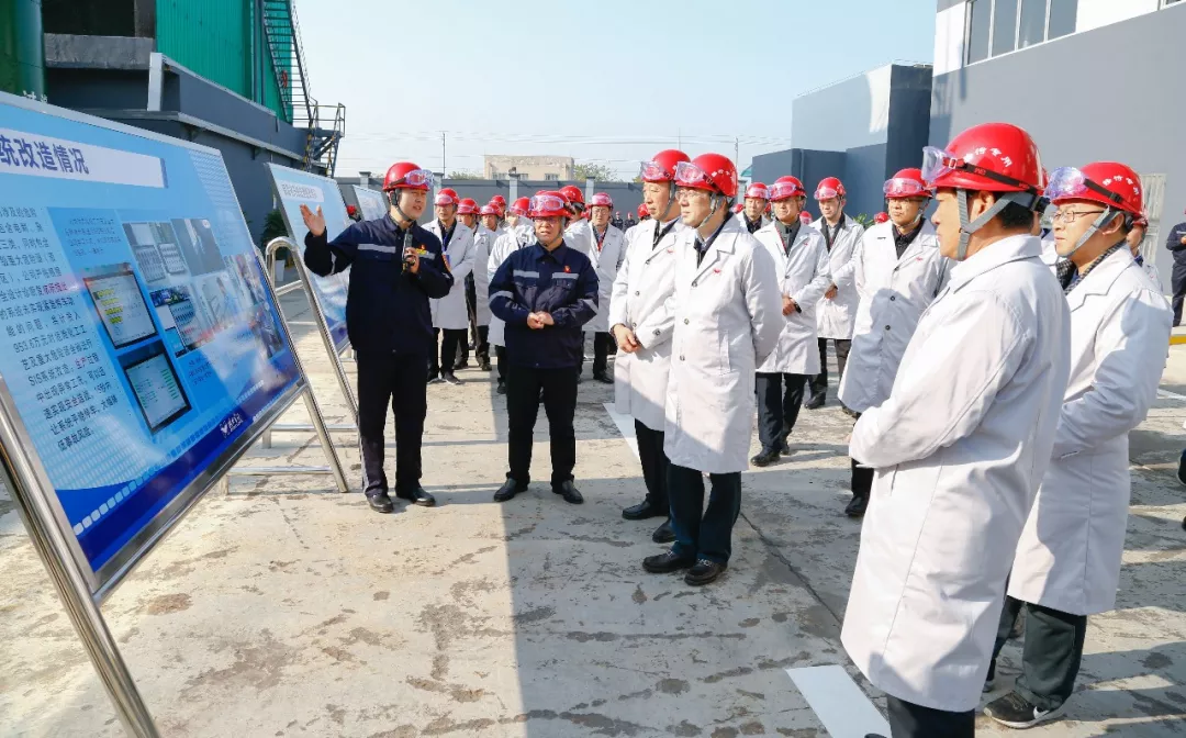 全省危化品企業(yè)安全設(shè)計(jì)診斷復(fù)核及專家駐企檢查幫扶工作現(xiàn)場會(huì)在宜召開