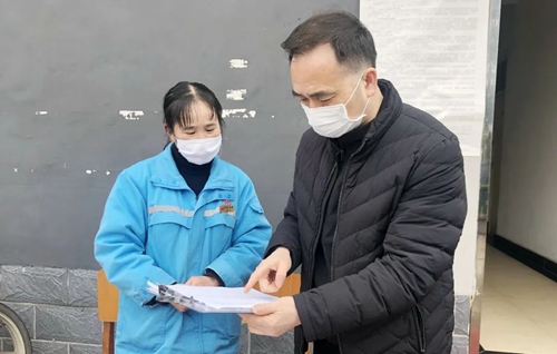 周金平先后到楚星公司、松滋肥業(yè)、實訓(xùn)基地和股份公司檢查疫情防控工作